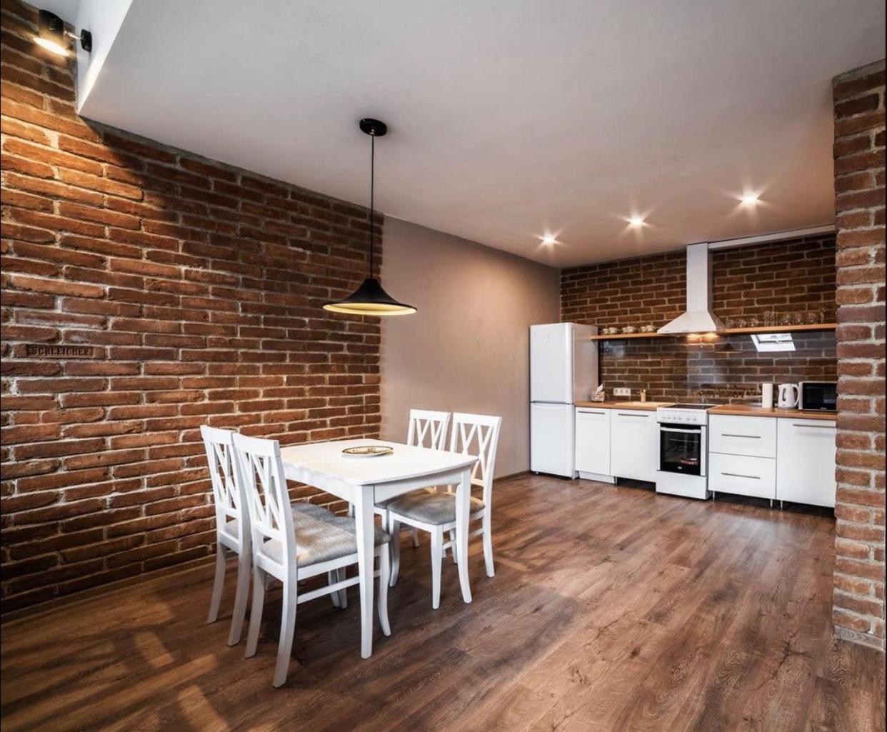 Apartment Ploscha Rynok Liov Exterior foto